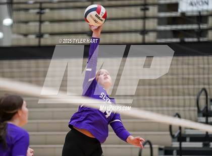 Thumbnail 3 in Seymour @ Avon (Avon Classic) photogallery.