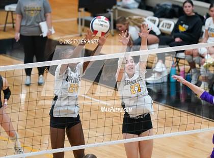 Thumbnail 2 in Seymour @ Avon (Avon Classic) photogallery.