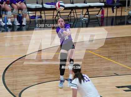 Thumbnail 1 in Seymour @ Avon (Avon Classic) photogallery.