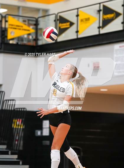 Thumbnail 2 in Seymour @ Avon (Avon Classic) photogallery.