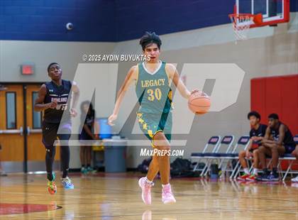 Thumbnail 1 in Richland vs Legacy Christian (Bronco Shootout) photogallery.