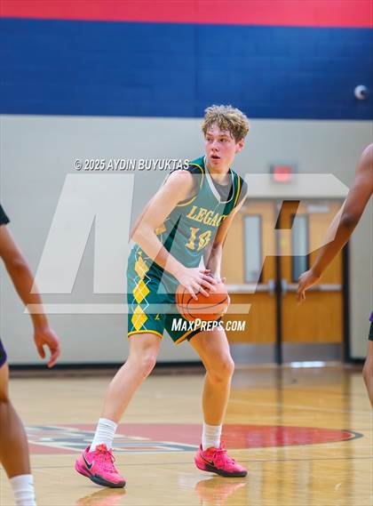 Thumbnail 2 in Richland vs Legacy Christian (Bronco Shootout) photogallery.