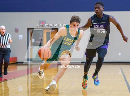 Thumbnail 2 in Richland vs Legacy Christian (Bronco Shootout) photogallery.