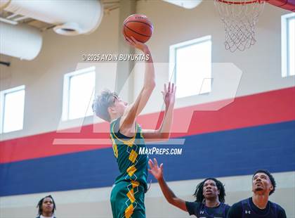Thumbnail 1 in Richland vs Legacy Christian (Bronco Shootout) photogallery.