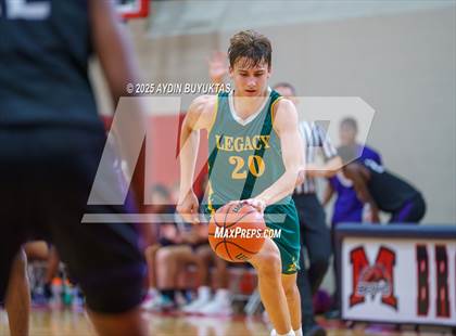 Thumbnail 2 in Richland vs Legacy Christian (Bronco Shootout) photogallery.