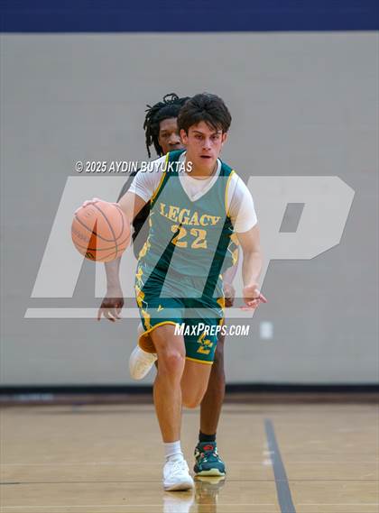 Thumbnail 3 in Richland vs Legacy Christian (Bronco Shootout) photogallery.
