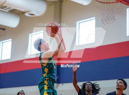 Thumbnail 3 in Richland vs Legacy Christian (Bronco Shootout) photogallery.