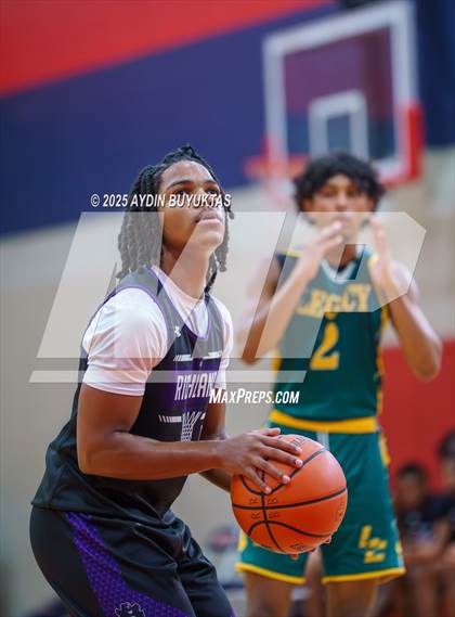 Thumbnail 3 in Richland vs Legacy Christian (Bronco Shootout) photogallery.