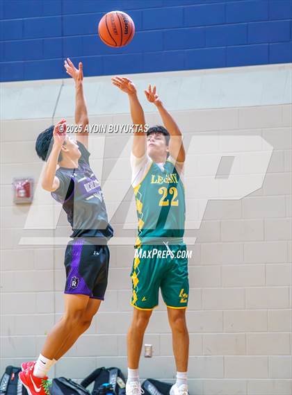 Thumbnail 1 in Richland vs Legacy Christian (Bronco Shootout) photogallery.