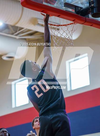 Thumbnail 2 in Richland vs Legacy Christian (Bronco Shootout) photogallery.