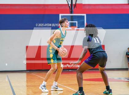 Thumbnail 2 in Richland vs Legacy Christian (Bronco Shootout) photogallery.