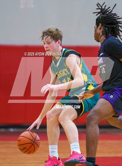 Thumbnail 1 in Richland vs Legacy Christian (Bronco Shootout) photogallery.