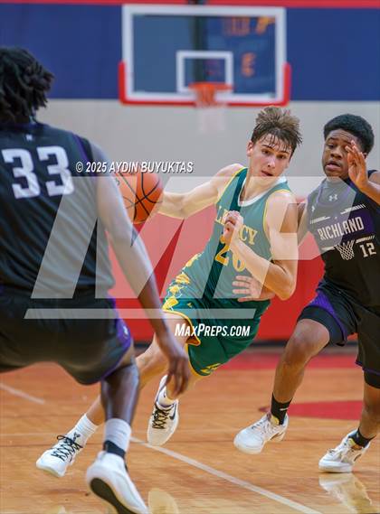 Thumbnail 3 in Richland vs Legacy Christian (Bronco Shootout) photogallery.