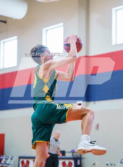 Thumbnail 1 in Richland vs Legacy Christian (Bronco Shootout) photogallery.
