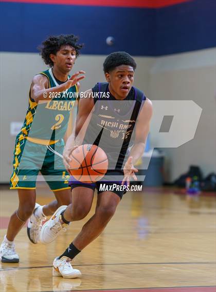 Thumbnail 3 in Richland vs Legacy Christian (Bronco Shootout) photogallery.