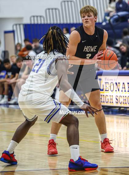 Thumbnail 1 in Wills Point vs. Howe (62'nd Leonard Holiday Tournament) photogallery.