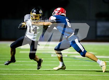 Thumbnail 3 in Arizona Lutheran Academy vs Benson (AIA 2A Semifinal) photogallery.