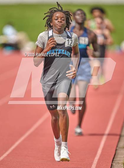 Thumbnail 1 in Dave Bethany Relays (1600M) photogallery.