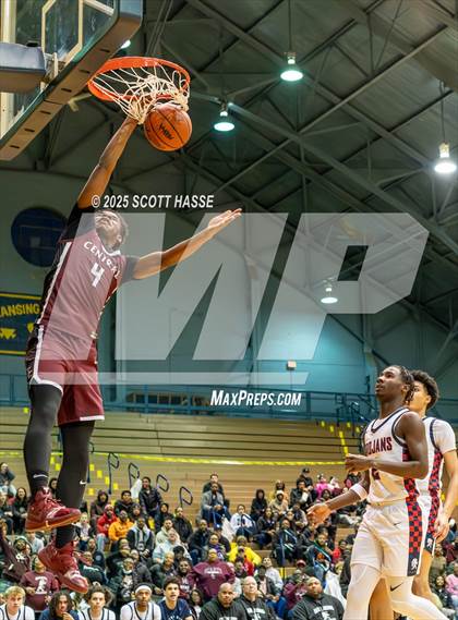 Thumbnail 2 in Kalamazoo Central vs. East Lansing (MHSAA Div 1 Quad 1 Regional Final) photogallery.