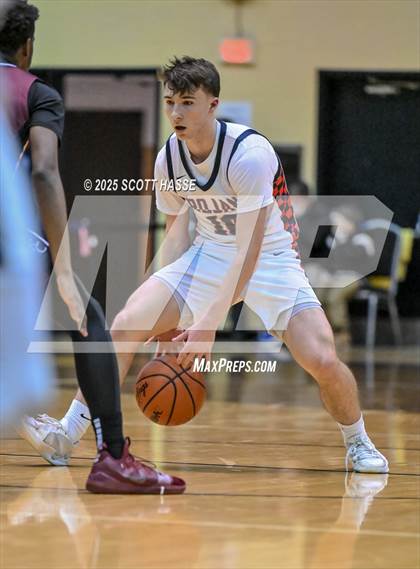Thumbnail 3 in Kalamazoo Central vs. East Lansing (MHSAA Div 1 Quad 1 Regional Final) photogallery.