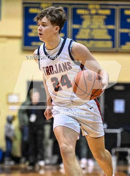 Thumbnail 3 in Kalamazoo Central vs. East Lansing (MHSAA Div 1 Quad 1 Regional Final) photogallery.