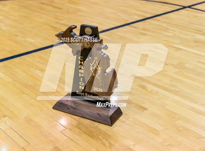 Thumbnail 3 in Kalamazoo Central vs. East Lansing (MHSAA Div 1 Quad 1 Regional Final) photogallery.
