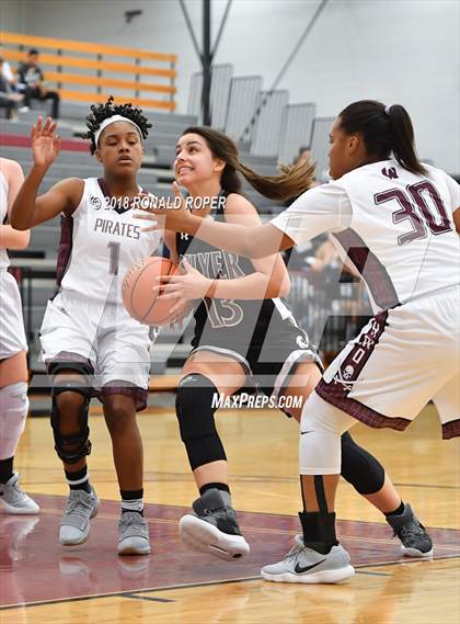 Thumbnail 3 in Guyer @ Wylie photogallery.