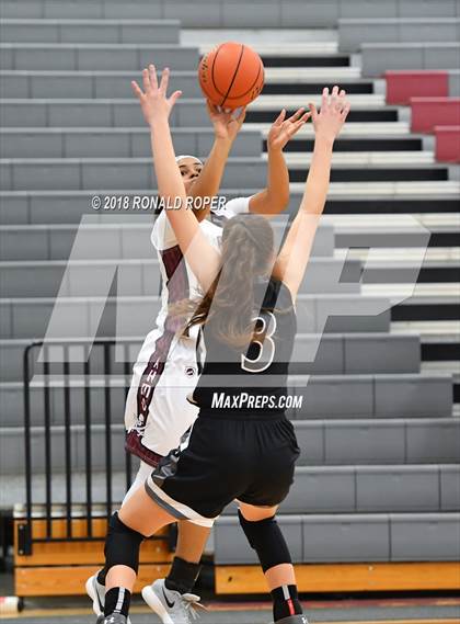 Thumbnail 2 in Guyer @ Wylie photogallery.
