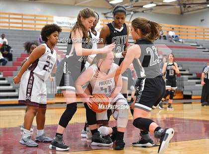 Thumbnail 2 in Guyer @ Wylie photogallery.