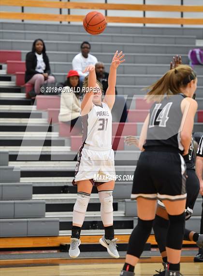 Thumbnail 1 in Guyer @ Wylie photogallery.