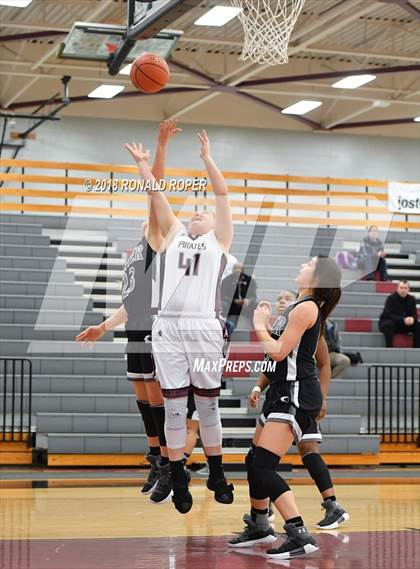 Thumbnail 2 in Guyer @ Wylie photogallery.