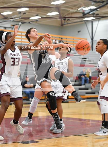 Thumbnail 1 in Guyer @ Wylie photogallery.