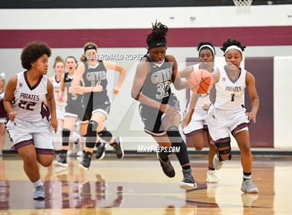 Thumbnail 2 in Guyer @ Wylie photogallery.