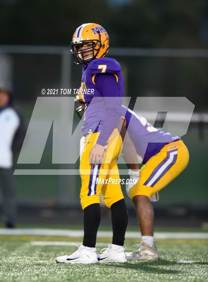 Thumbnail 3 in Newman Central Catholic @ Mendota photogallery.