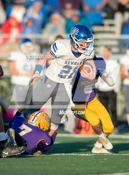 Thumbnail 3 in Newman Central Catholic @ Mendota photogallery.