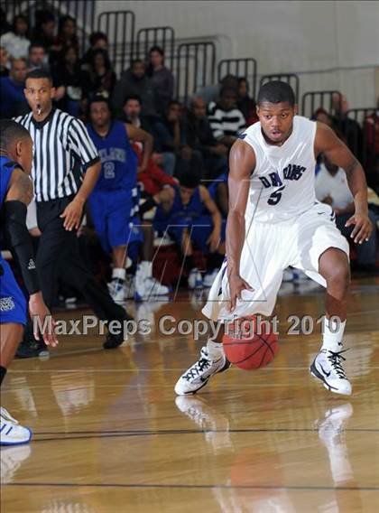 Thumbnail 2 in Oakland vs. Sacramento (Father Kelly Tribute) photogallery.