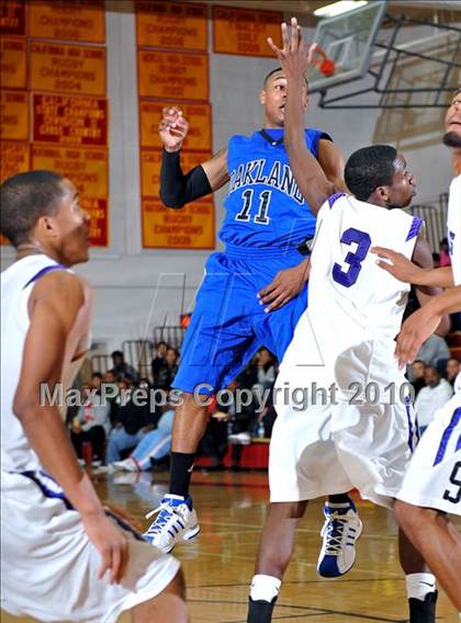 Thumbnail 2 in Oakland vs. Sacramento (Father Kelly Tribute) photogallery.