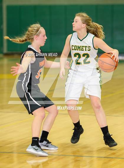 Thumbnail 2 in Coloma @ Fennville photogallery.