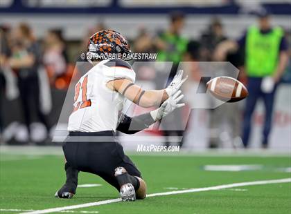 Thumbnail 2 in Aledo vs. Fort Bend Marshall (UIL 5A Division 2 Final) photogallery.