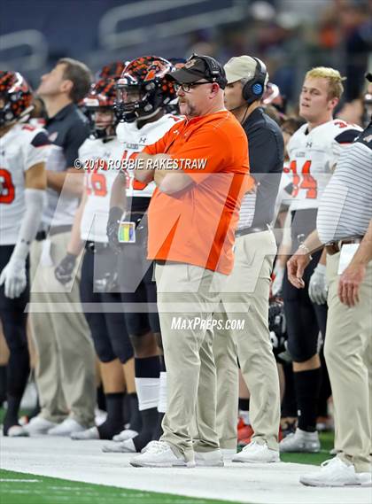 Thumbnail 3 in Aledo vs. Fort Bend Marshall (UIL 5A Division 2 Final) photogallery.