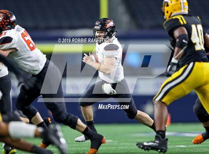 Thumbnail 1 in Aledo vs. Fort Bend Marshall (UIL 5A Division 2 Final) photogallery.