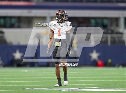 Thumbnail 3 in Aledo vs. Fort Bend Marshall (UIL 5A Division 2 Final) photogallery.