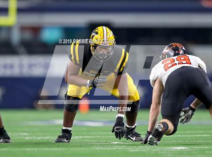 Thumbnail 2 in Aledo vs. Fort Bend Marshall (UIL 5A Division 2 Final) photogallery.