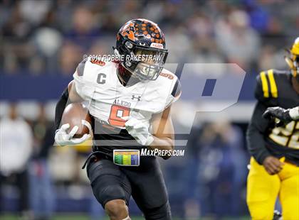 Thumbnail 3 in Aledo vs. Fort Bend Marshall (UIL 5A Division 2 Final) photogallery.