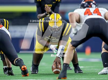 Thumbnail 2 in Aledo vs. Fort Bend Marshall (UIL 5A Division 2 Final) photogallery.
