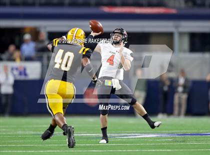 Thumbnail 1 in Aledo vs. Fort Bend Marshall (UIL 5A Division 2 Final) photogallery.