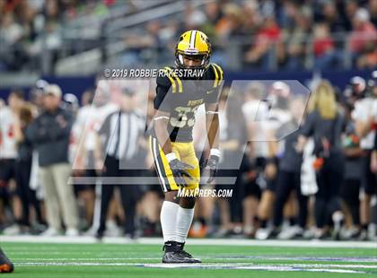 Thumbnail 3 in Aledo vs. Fort Bend Marshall (UIL 5A Division 2 Final) photogallery.