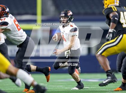 Thumbnail 3 in Aledo vs. Fort Bend Marshall (UIL 5A Division 2 Final) photogallery.