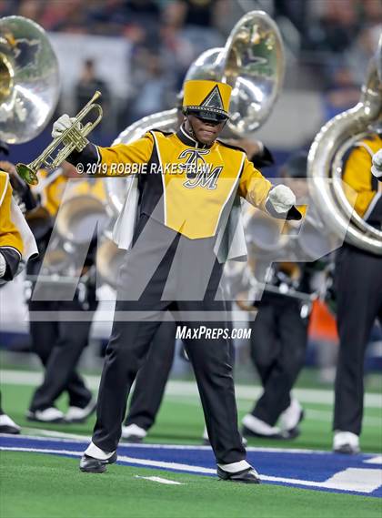 Thumbnail 1 in Aledo vs. Fort Bend Marshall (UIL 5A Division 2 Final) photogallery.