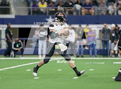 Thumbnail 3 in Aledo vs. Fort Bend Marshall (UIL 5A Division 2 Final) photogallery.